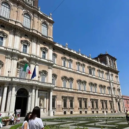Lejlighed Centro Di Grazioso Modena